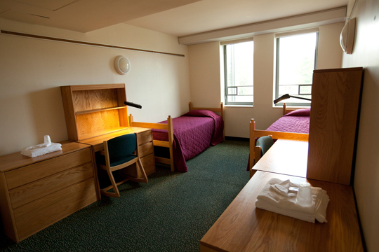 Example of a double room on North Campus.